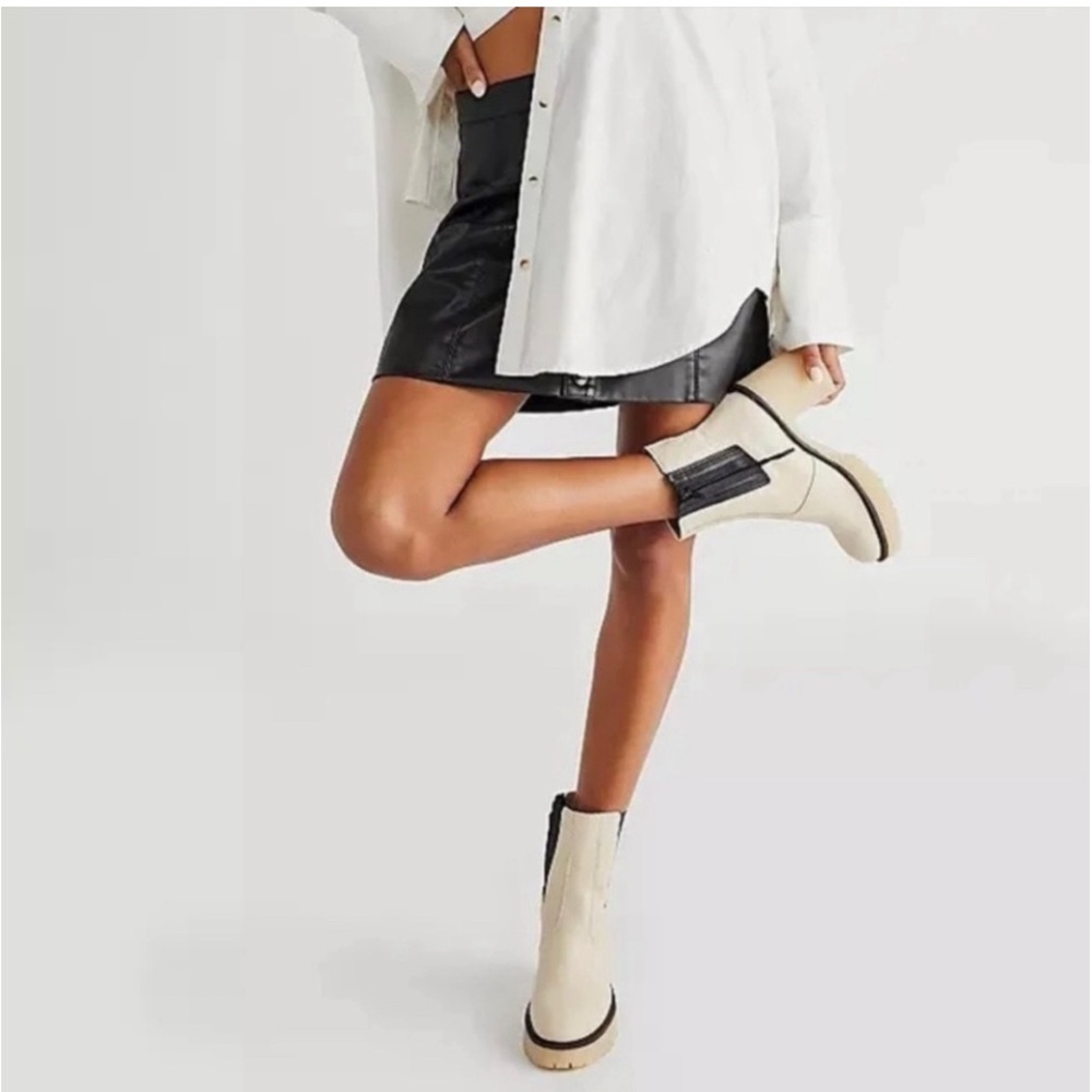 NIB Free People James Chelsea Boot Bootie in Bone Leather $188 - Picture 3 of 15